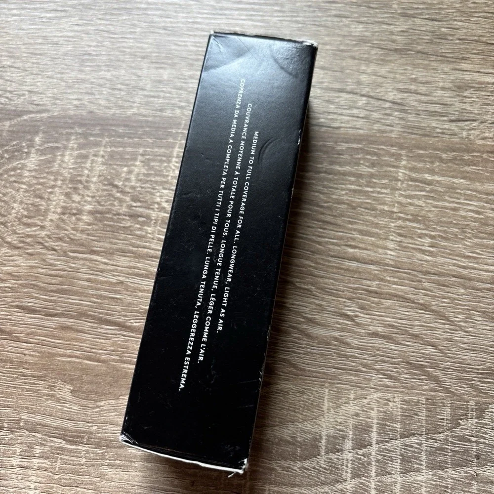 Fenty Beauty Rihanna Pro Filt'r 260 Soft Matte Longwear Foundation - 32ml